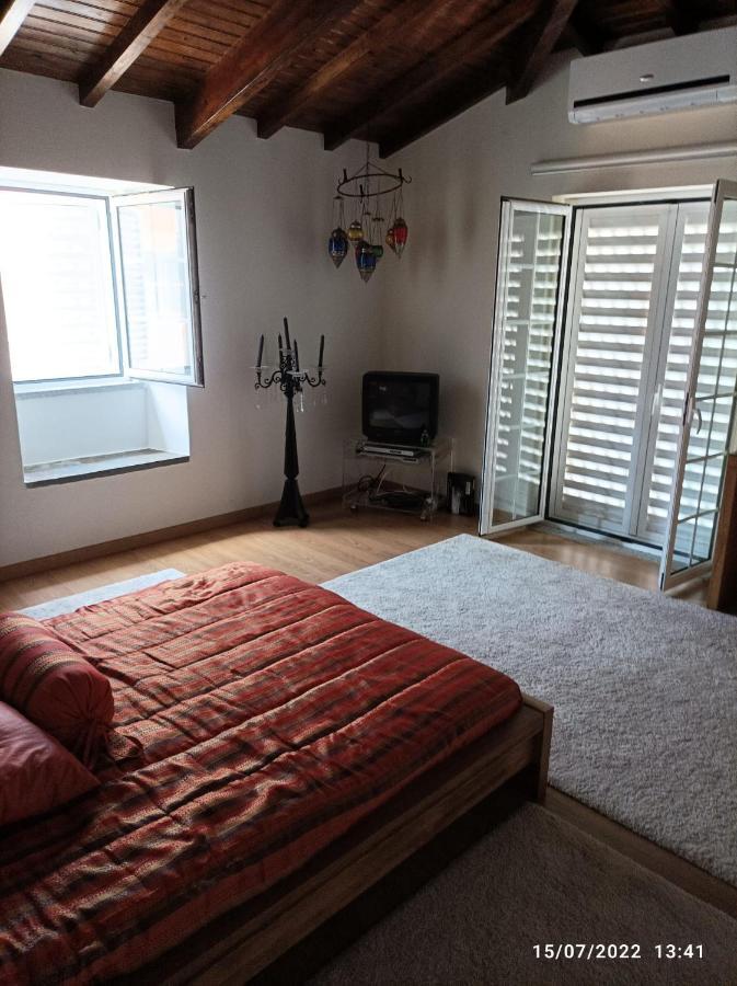 Zen Guest House Em Leiria ペドローガン・グランデ エクステリア 写真